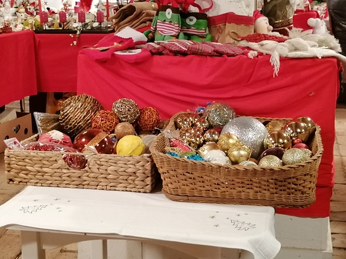 Weihnachtshock im Flohmarktkeller Mariahilf 2022 / Kath. Kirche Bregenz / Thomas Berger-Holzknecht